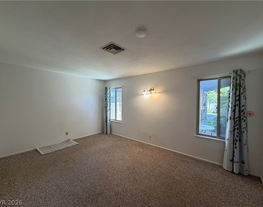 2212 Plaza Del Prado - Photo Thumbnail 25