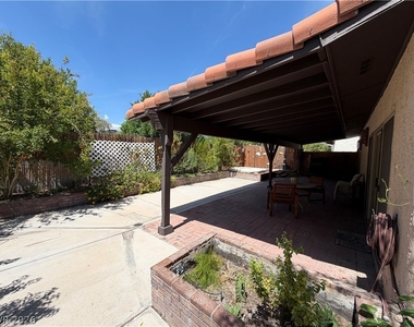 2212 Plaza Del Prado - Photo Thumbnail 35