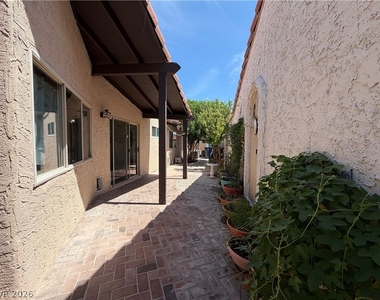 2212 Plaza Del Prado - Photo Thumbnail 32