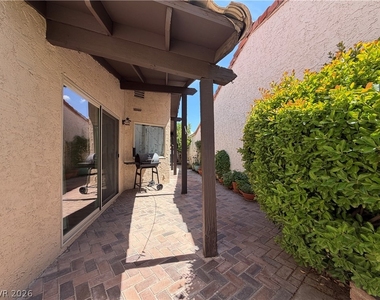 2212 Plaza Del Prado - Photo Thumbnail 31