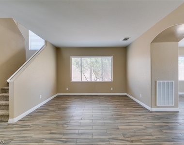 8944 Bandinella Avenue - Photo Thumbnail 19