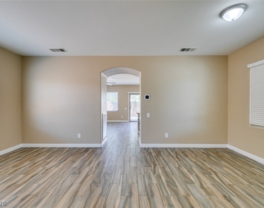 8944 Bandinella Avenue - Photo Thumbnail 17