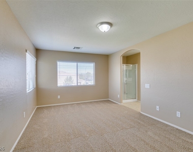 8944 Bandinella Avenue - Photo Thumbnail 34