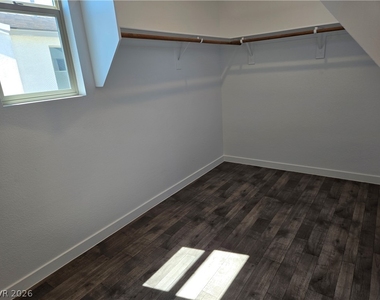 8242 Skye Territory Street - Photo Thumbnail 29