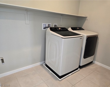8242 Skye Territory Street - Photo Thumbnail 22