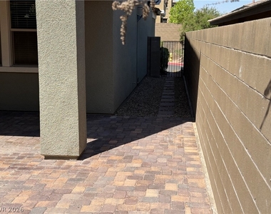921 Riverlawn Place - Photo Thumbnail 37