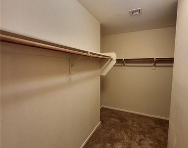 348 Jolly January Avenue - Photo Thumbnail 18