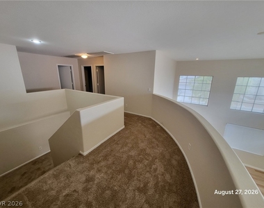 348 Jolly January Avenue - Photo Thumbnail 8