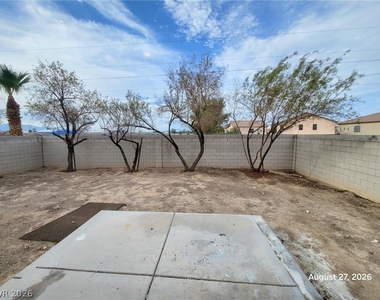 348 Jolly January Avenue - Photo Thumbnail 20