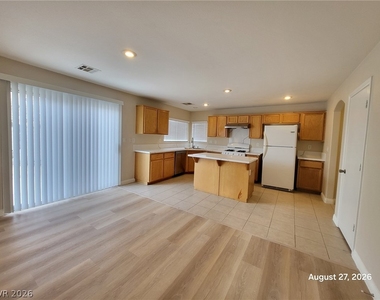 348 Jolly January Avenue - Photo Thumbnail 6
