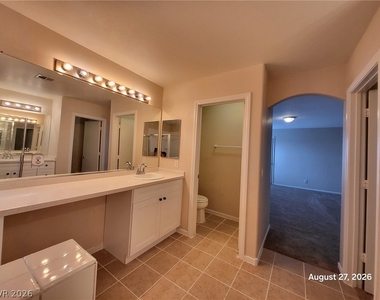 348 Jolly January Avenue - Photo Thumbnail 17