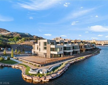 66 Lakefront Drive - Photo Thumbnail 62