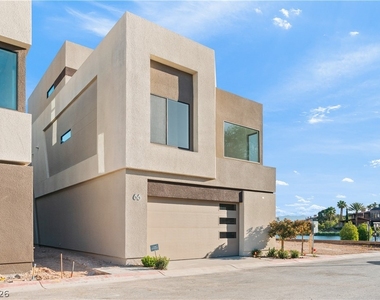 66 Lakefront Drive - Photo Thumbnail 5