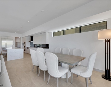 66 Lakefront Drive - Photo Thumbnail 25