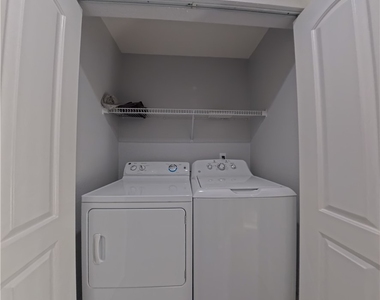 5415 W Harmon Avenue - Photo Thumbnail 19