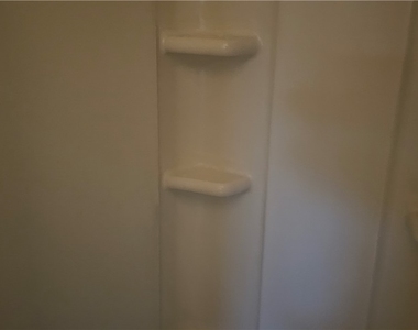 5332 River Glen Drive - Photo Thumbnail 7