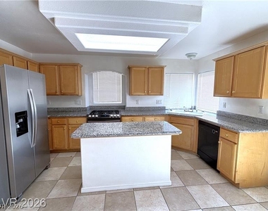 7586 Mermaid Song Court - Photo Thumbnail 9