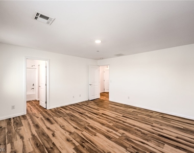 12103 Mojave Gold Road - Photo Thumbnail 7