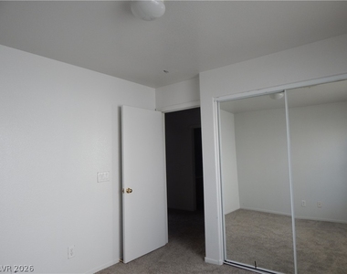 9998 Fine Fern Street - Photo Thumbnail 9