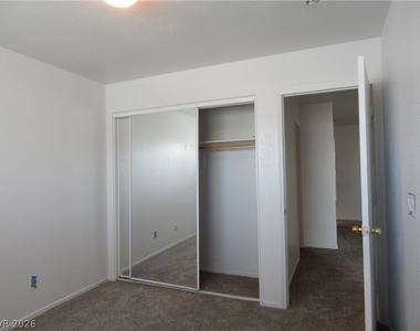 9998 Fine Fern Street - Photo Thumbnail 10
