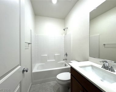 9562 Granville Bridge Street - Photo Thumbnail 6