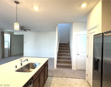 9562 Granville Bridge Street - Photo Thumbnail 13