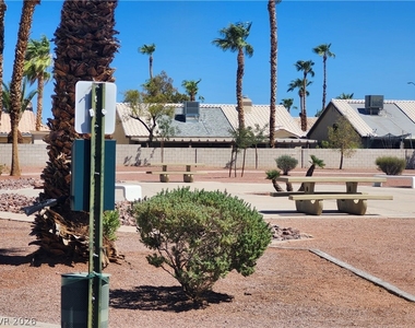 6267 Elvido Avenue - Photo Thumbnail 48