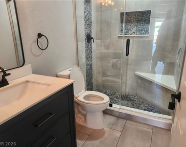 6267 Elvido Avenue - Photo Thumbnail 28