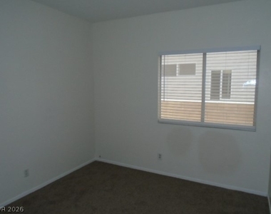 5439 Echo Hawk Street - Photo Thumbnail 27