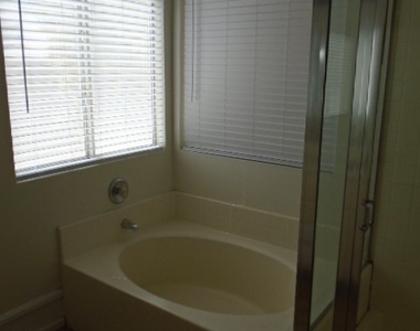 5439 Echo Hawk Street - Photo Thumbnail 20