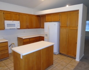 5439 Echo Hawk Street - Photo Thumbnail 10