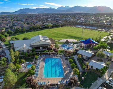 10956 Oregano Avenue - Photo Thumbnail 46