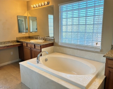 940 Encorvado Street - Photo Thumbnail 24