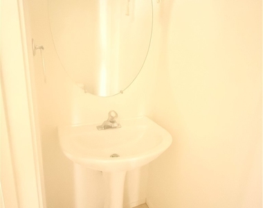 1085 Fan Coral Avenue - Photo Thumbnail 11