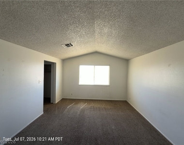 1416 Kirby Drive - Photo Thumbnail 9