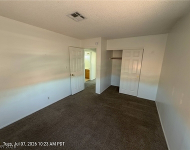 1416 Kirby Drive - Photo Thumbnail 12