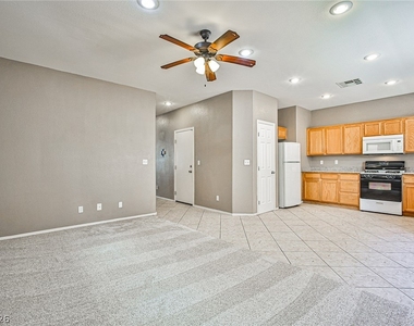 9911 Concho River Avenue - Photo Thumbnail 9