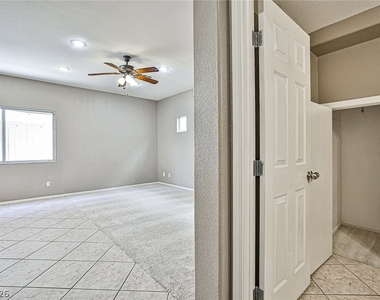 9911 Concho River Avenue - Photo Thumbnail 8