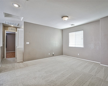 9911 Concho River Avenue - Photo Thumbnail 16