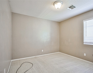 9911 Concho River Avenue - Photo Thumbnail 19