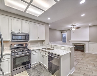 9716 Hitching Rail Drive - Photo Thumbnail 10