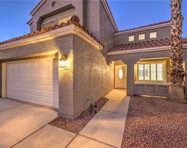 9716 Hitching Rail Drive - Photo Thumbnail 2