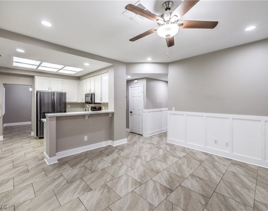 9716 Hitching Rail Drive - Photo Thumbnail 13