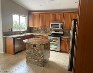 10971 Civiletti Street - Photo Thumbnail 6