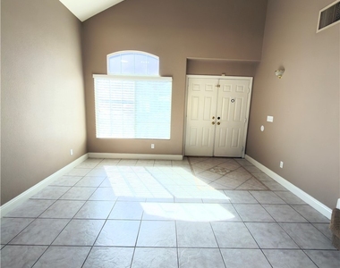 4434 Honeybrook Court - Photo Thumbnail 27