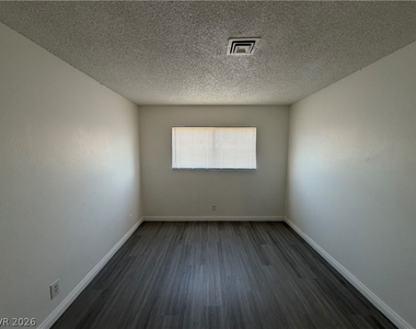 5188 Garden Lane - Photo Thumbnail 26