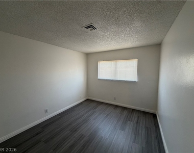 5188 Garden Lane - Photo Thumbnail 25