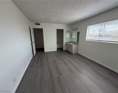 5188 Garden Lane - Photo Thumbnail 19
