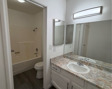 5188 Garden Lane - Photo Thumbnail 34