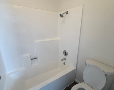 5188 Garden Lane - Photo Thumbnail 24